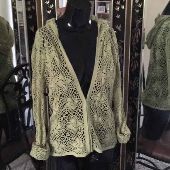 Crochet jacket - Picture 4 of 7